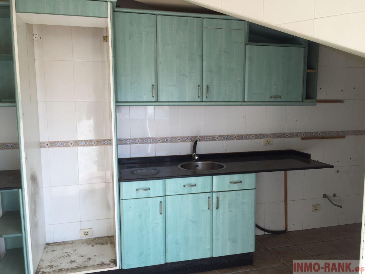 For sale of flat in Tomiño