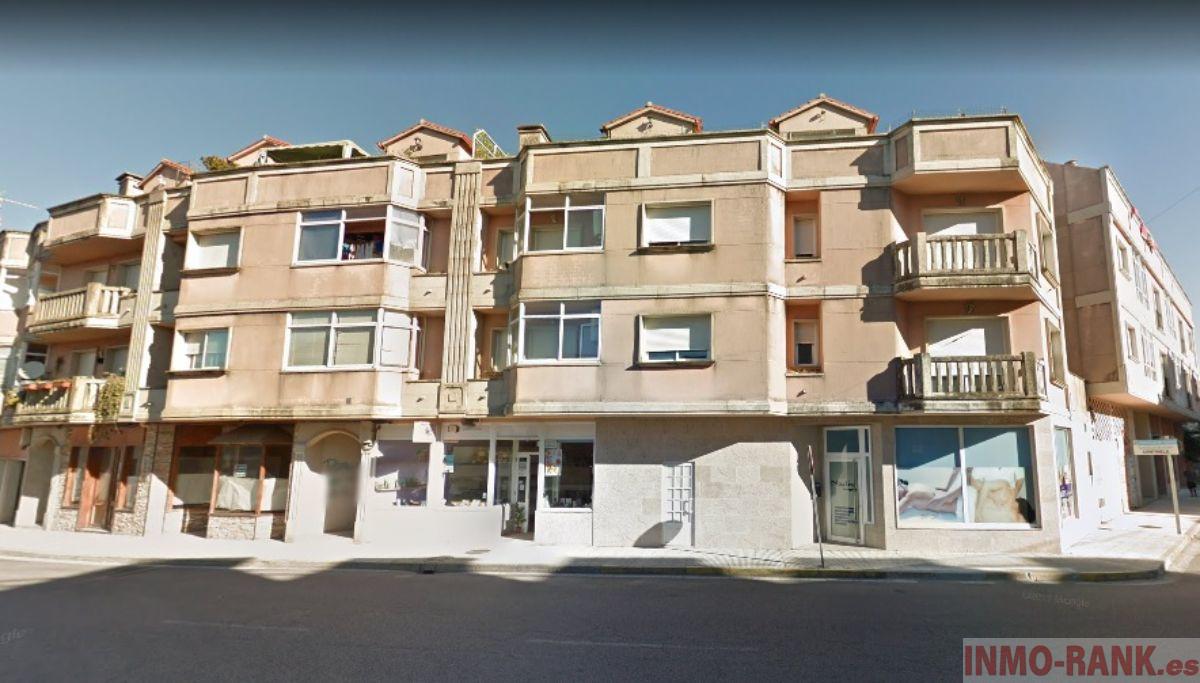 For sale of flat in Tomiño