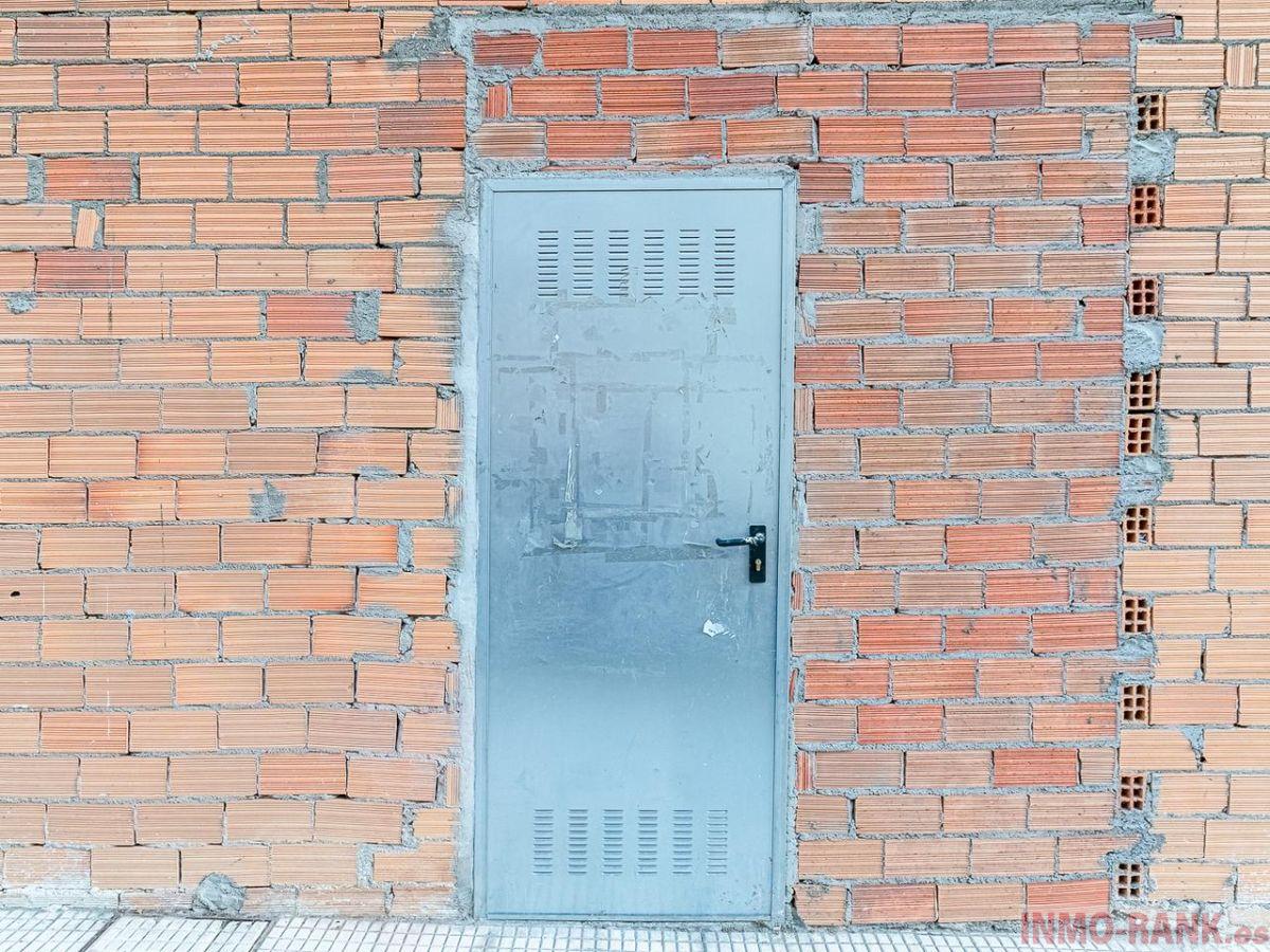 For sale of commercial in A Cañiza