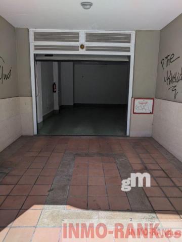 For sale of garage in Vigo