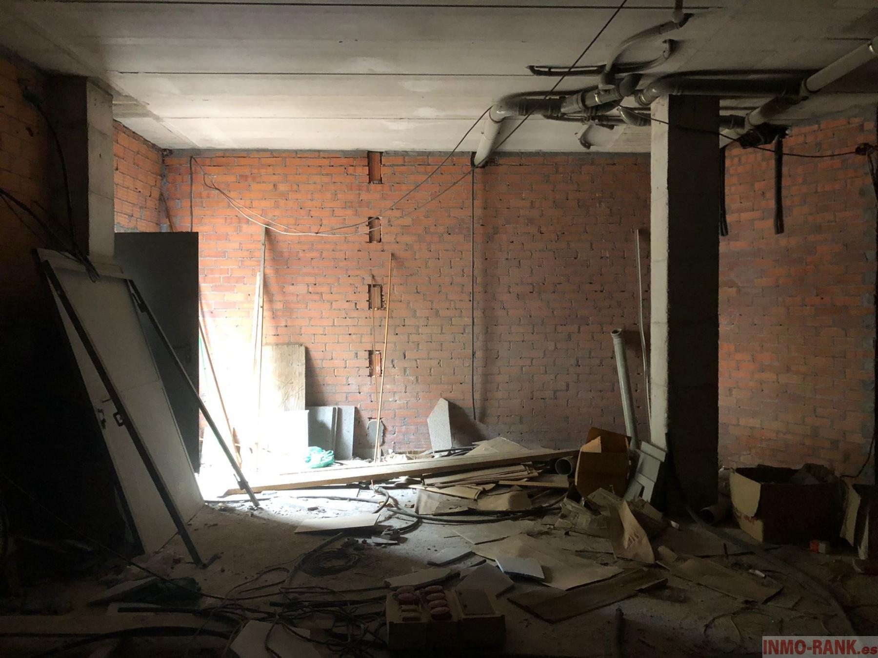 For sale of commercial in Porriño O