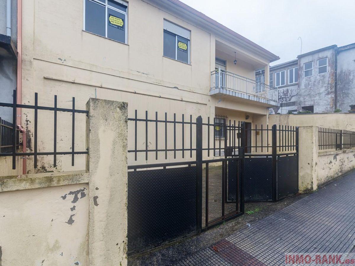 Venta de casa en Tomiño