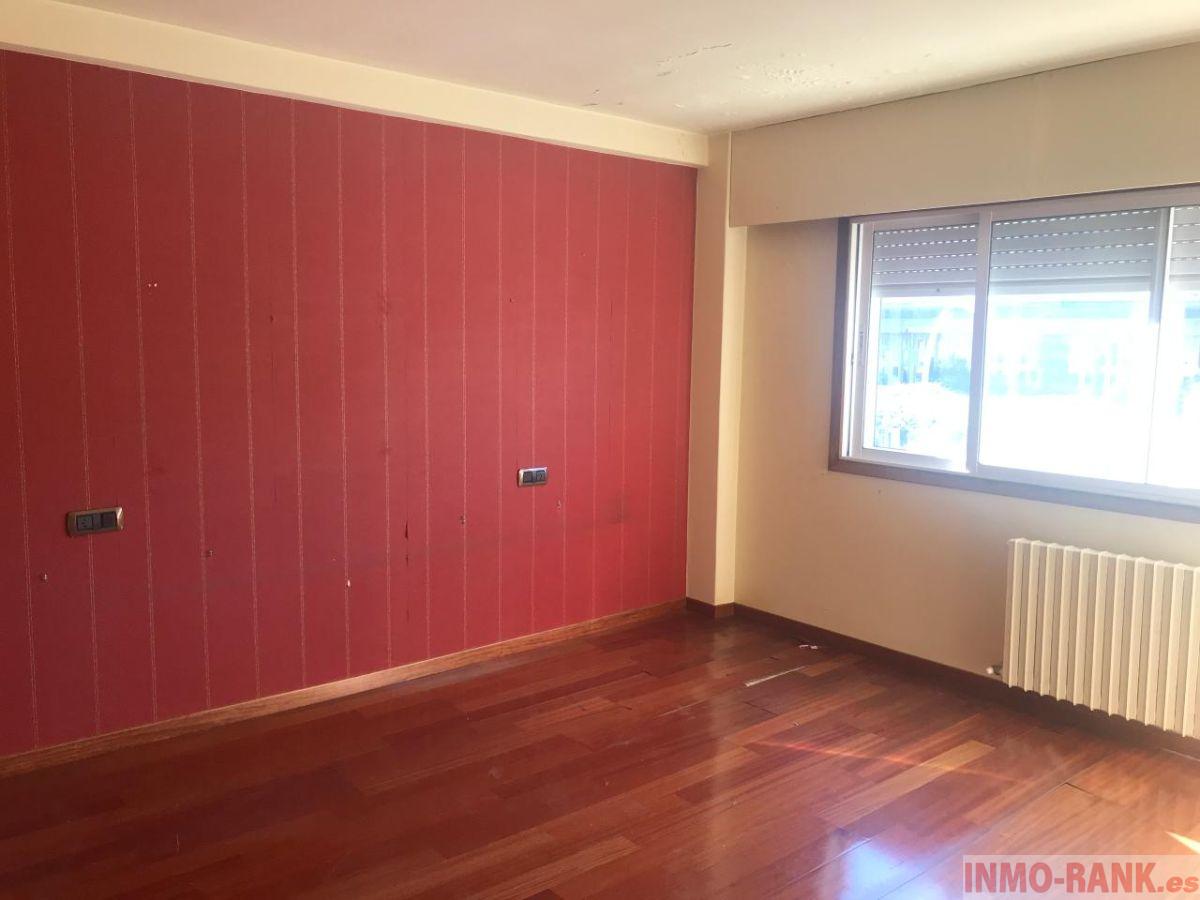 Venta de nave industrial en Vigo