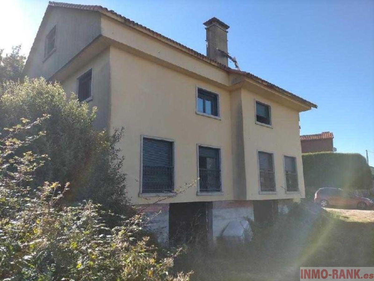 For sale of house in Baiona