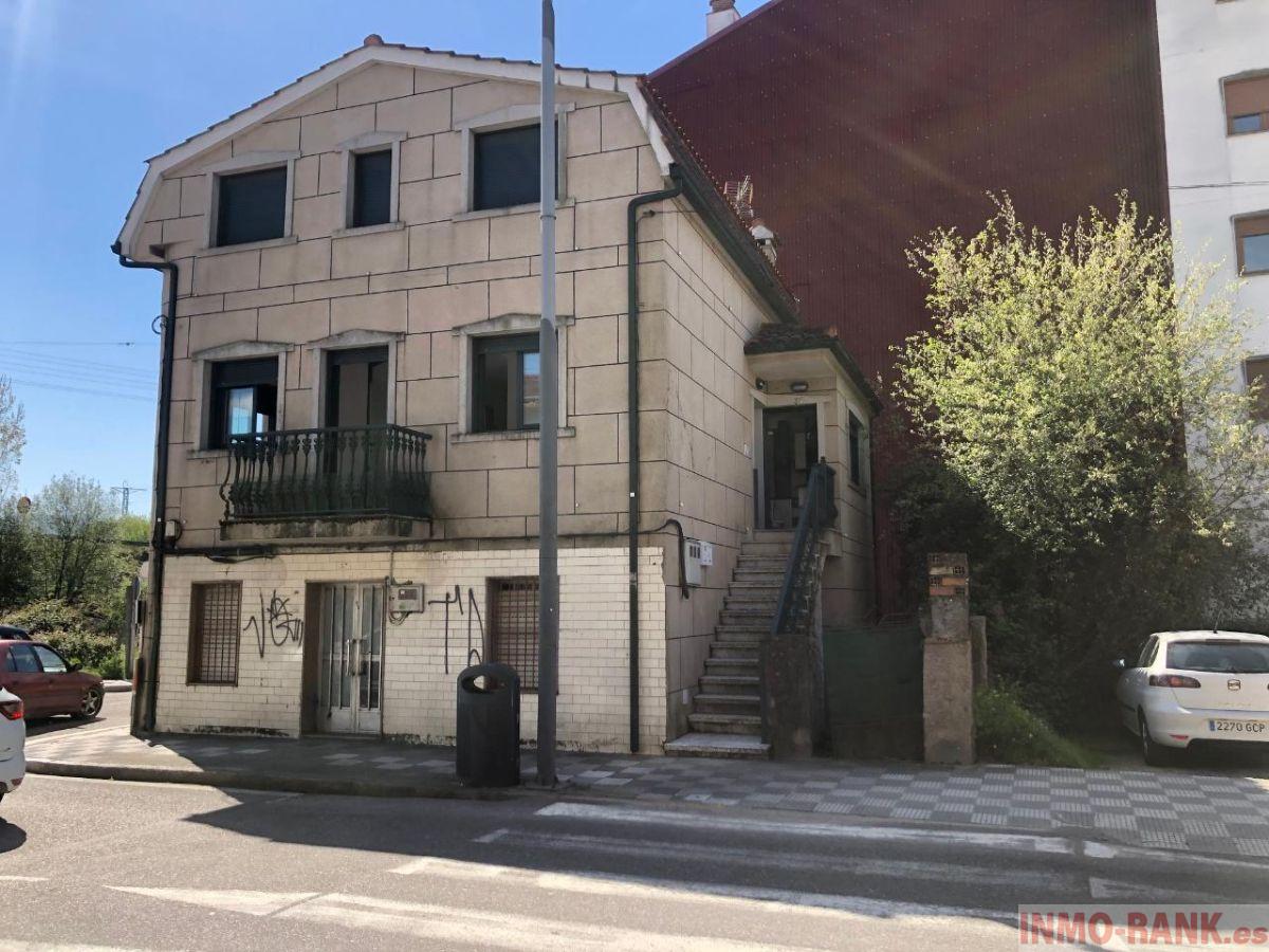 For sale of commercial in Porriño O