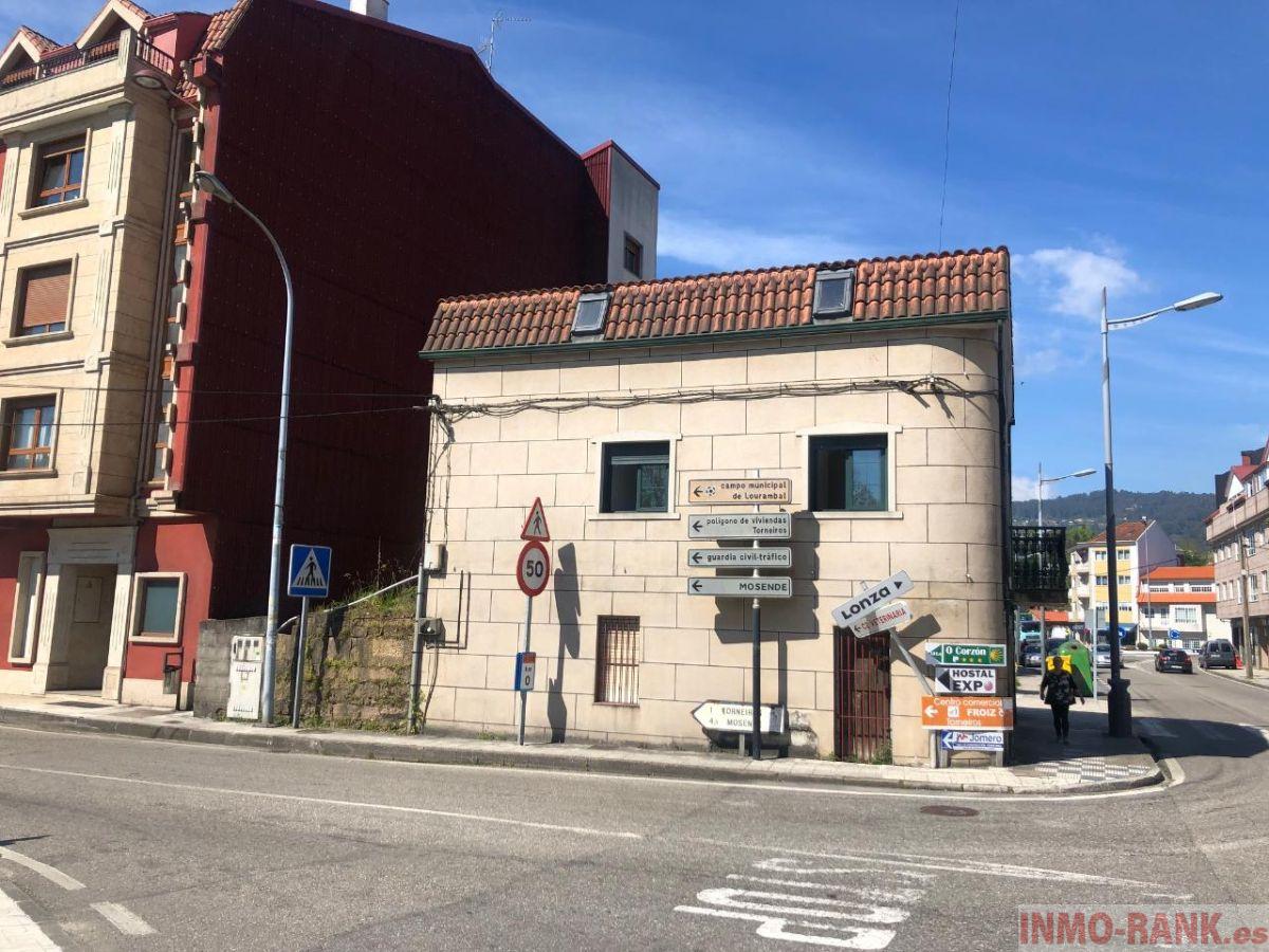 For sale of commercial in Porriño O