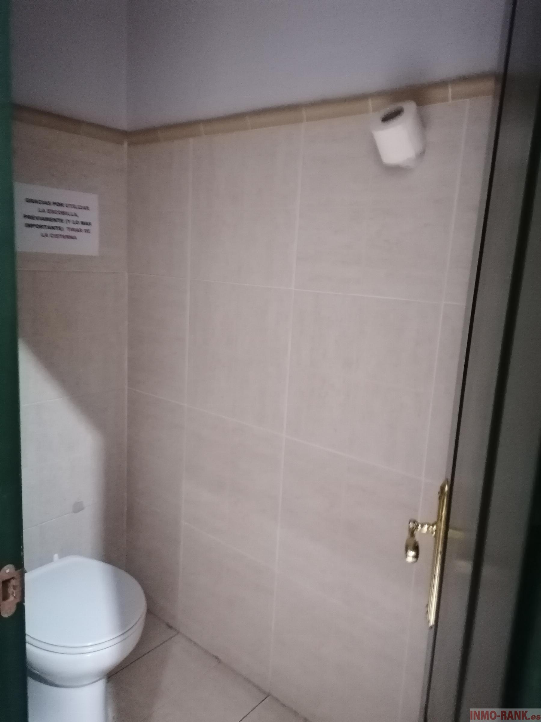 For sale of office in Vigo