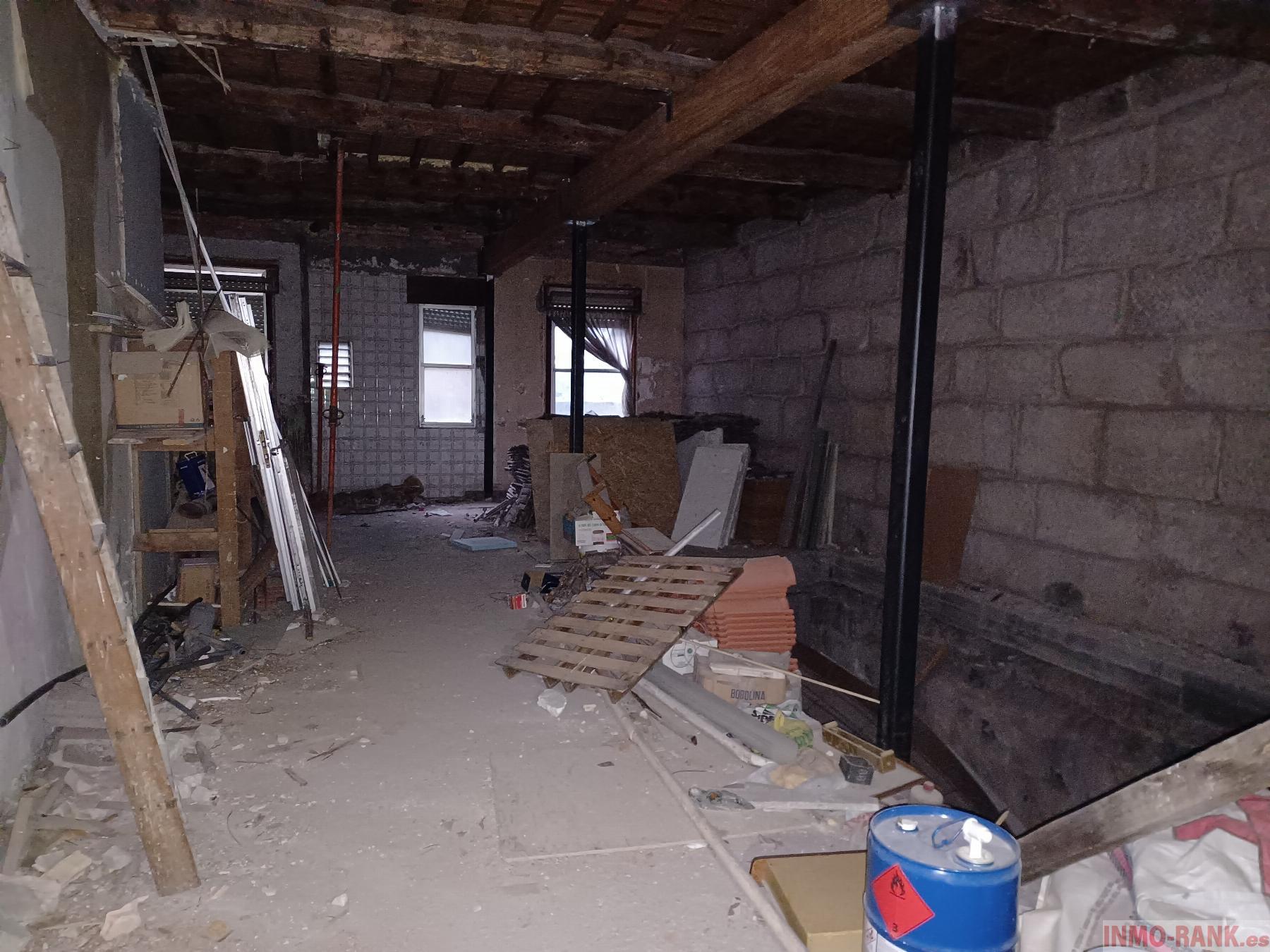 For rent of commercial in Vigo