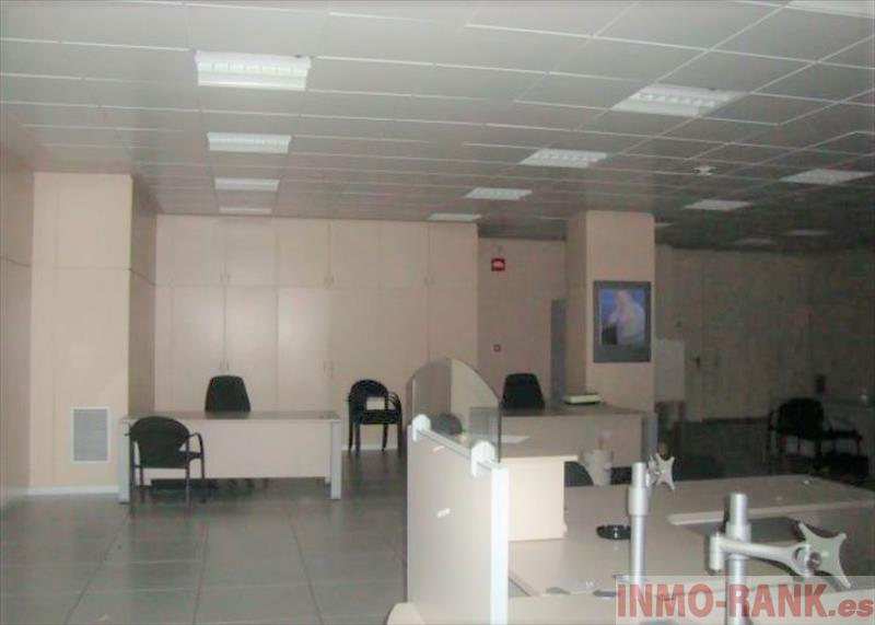 For rent of commercial in Vigo
