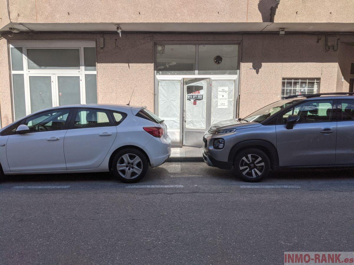 For sale of commercial in Porriño O