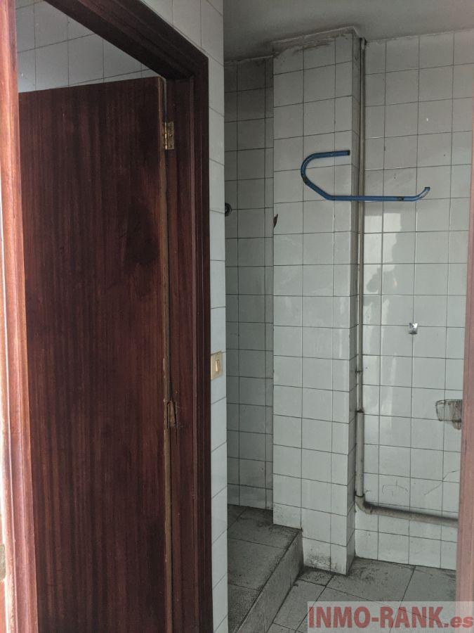 For sale of commercial in Porriño O