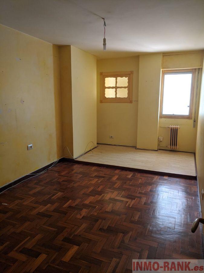For sale of flat in Vigo