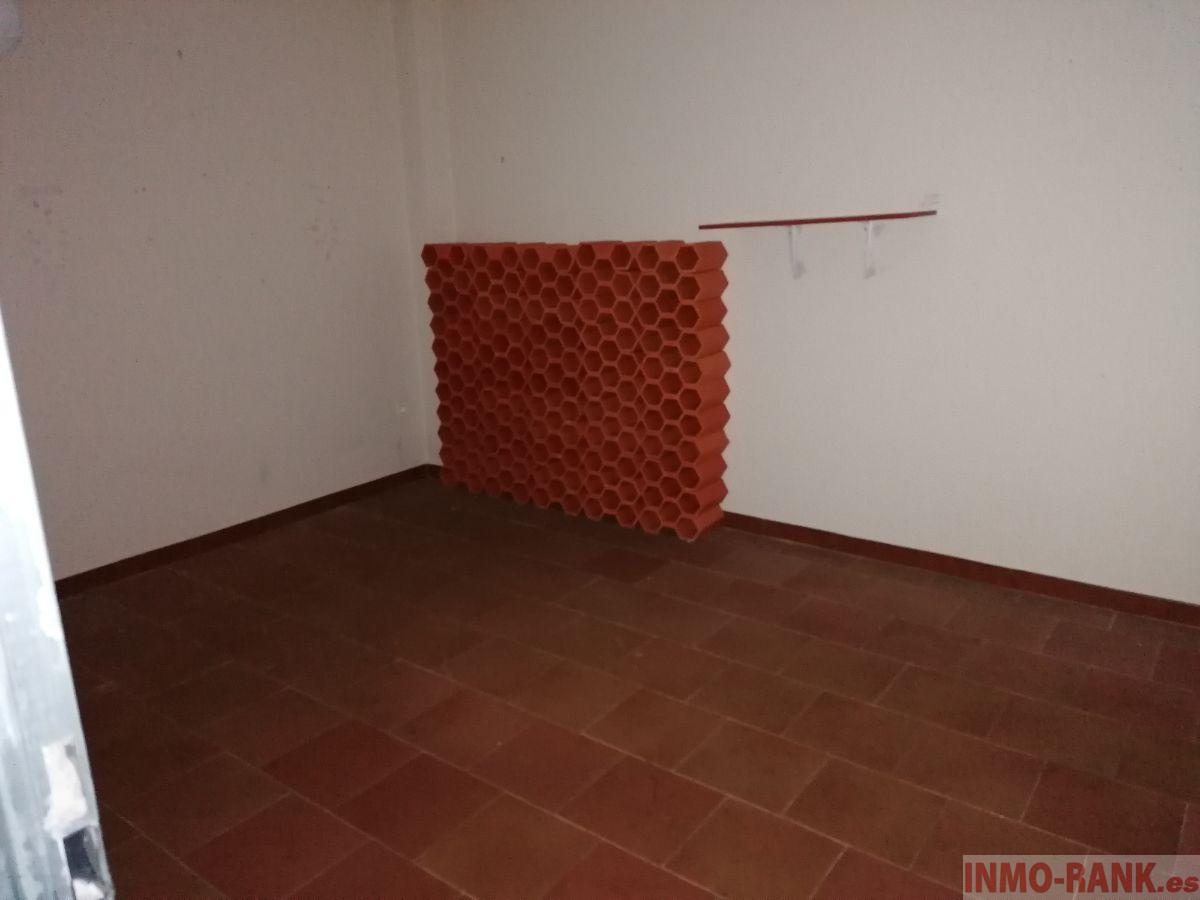 For sale of house in Tui