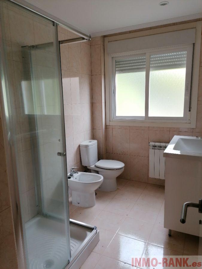 For sale of house in Tui
