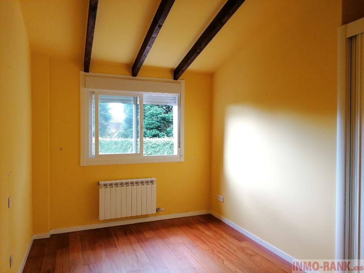 For sale of house in Tui