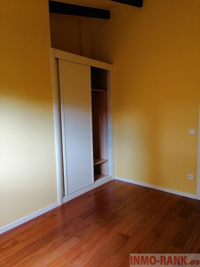 For sale of house in Tui