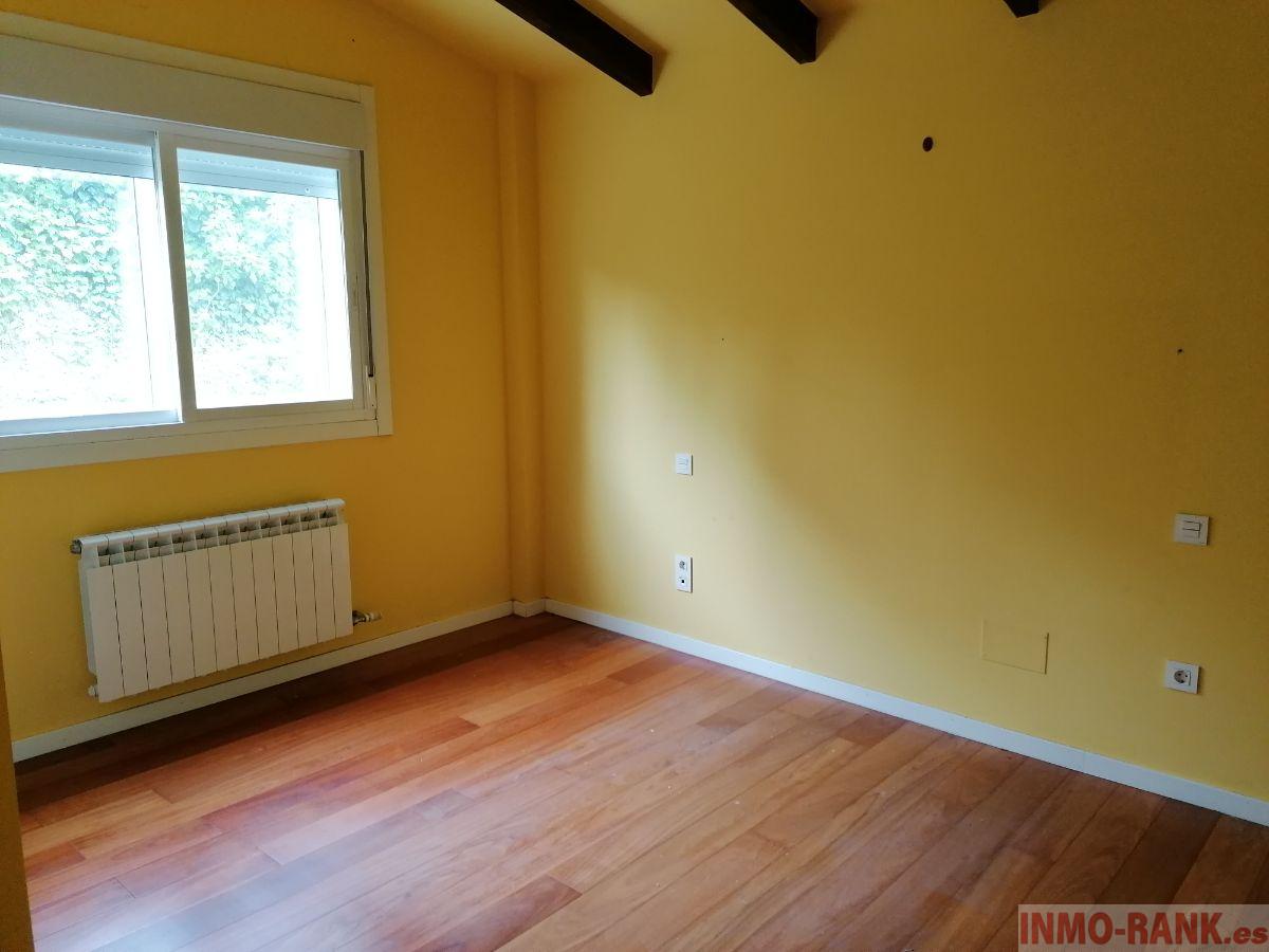 For sale of house in Tui