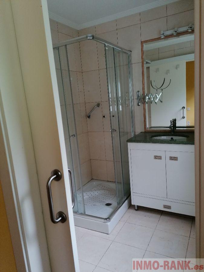For sale of house in Tui