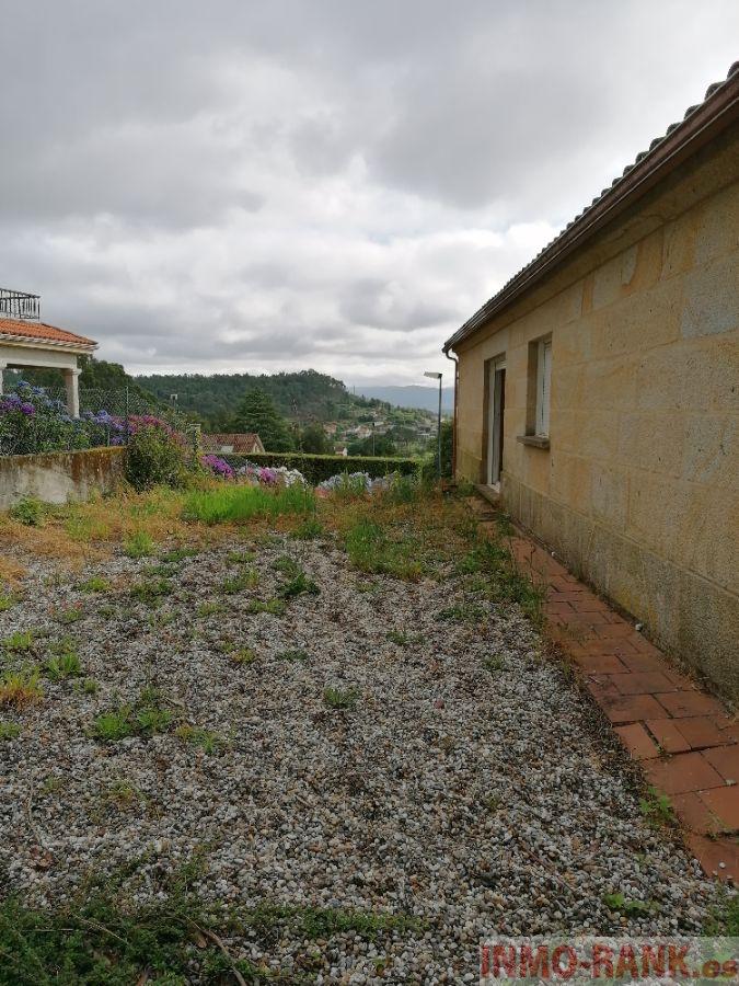 For sale of house in Tui