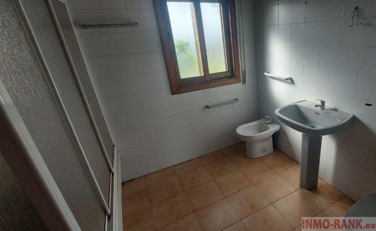 For sale of house in Mondariz