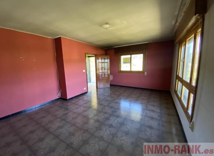 For sale of house in Mondariz