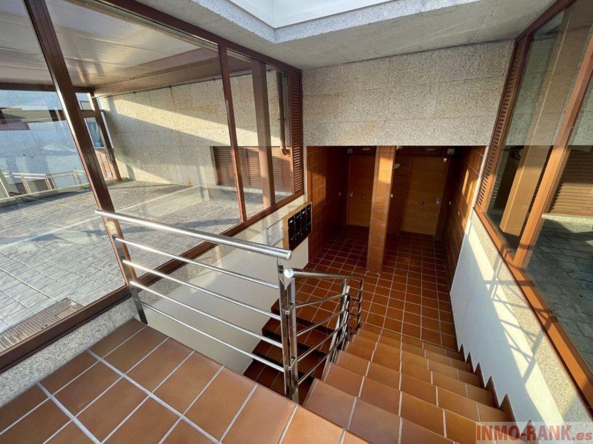 For sale of flat in Baiona