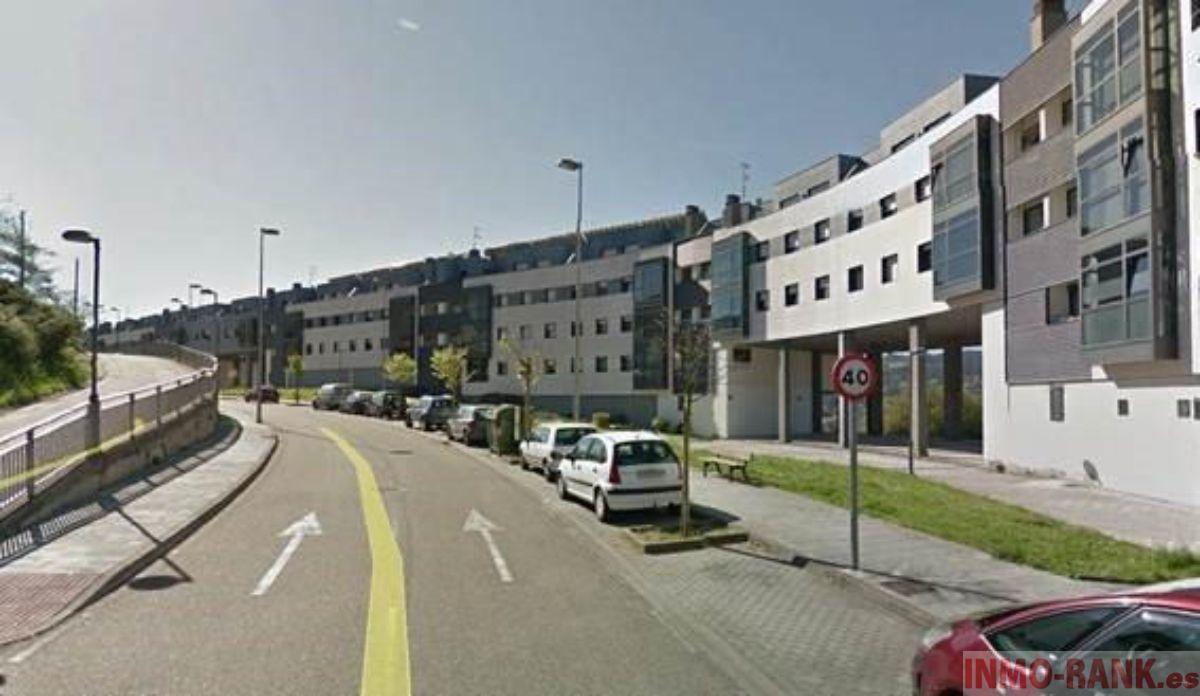 For sale of commercial in Vigo