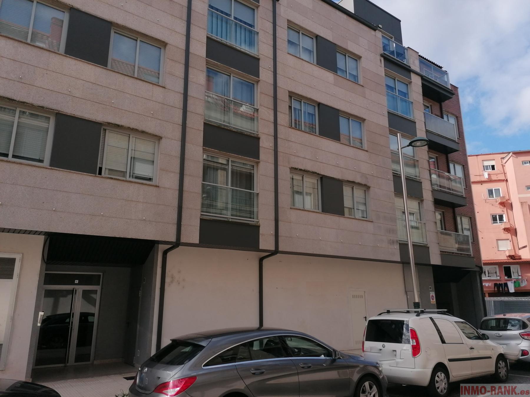 For sale of commercial in Porriño O
