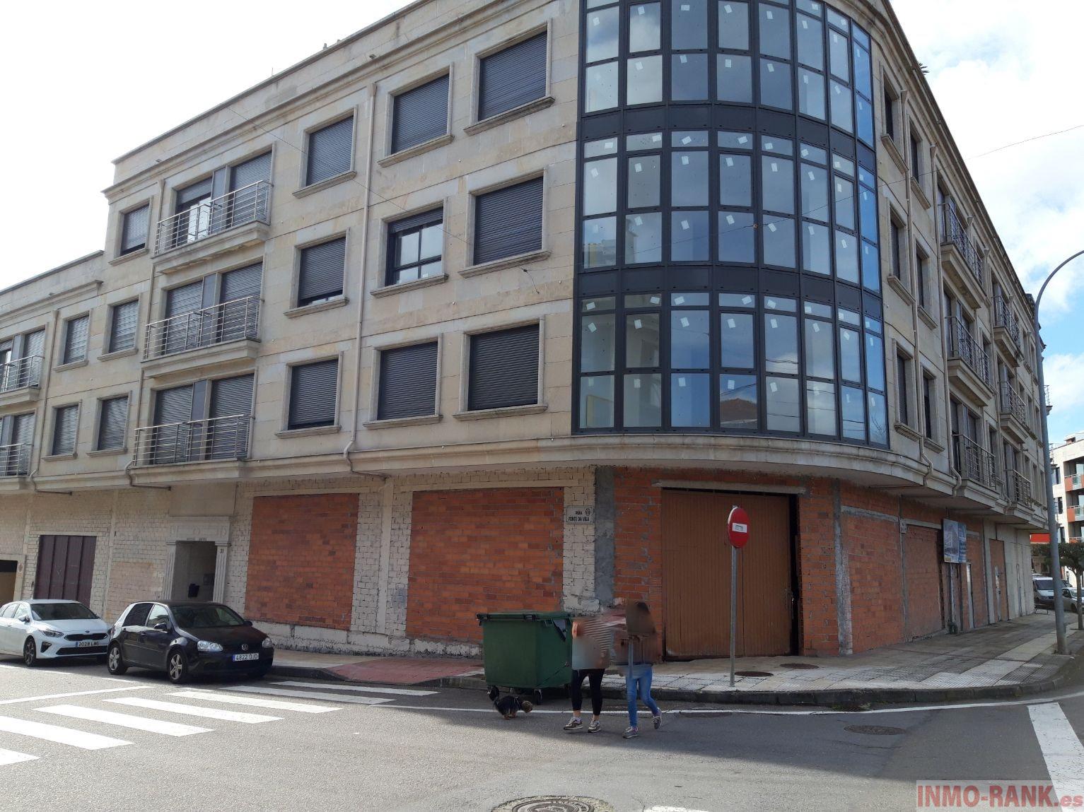 For sale of commercial in Salvaterra de Miño