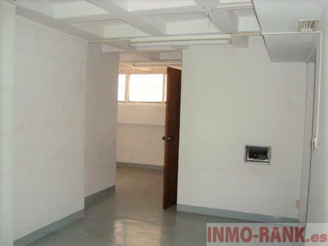 For sale of commercial in Vigo