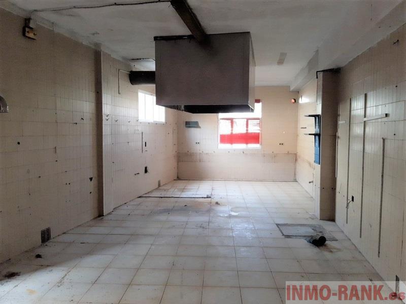 For sale of commercial in Rosal O