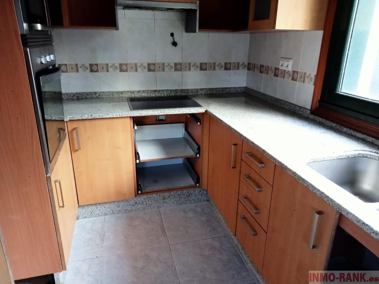 For sale of house in Salceda de Caselas