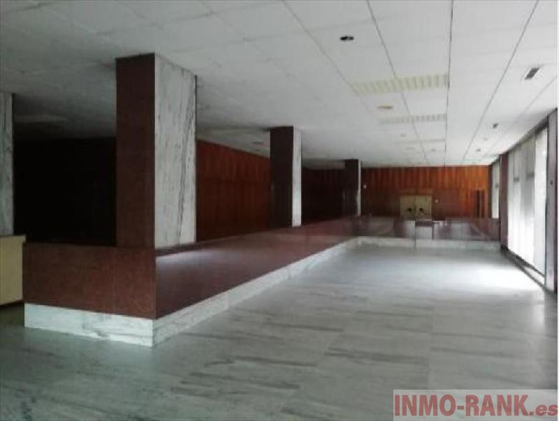 For rent of commercial in Vigo