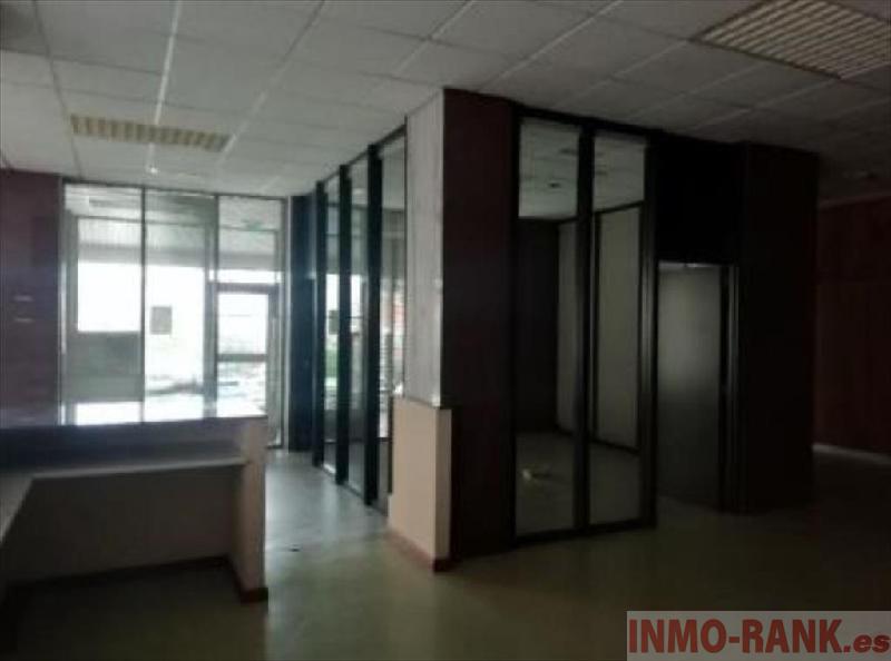 For rent of commercial in Vigo