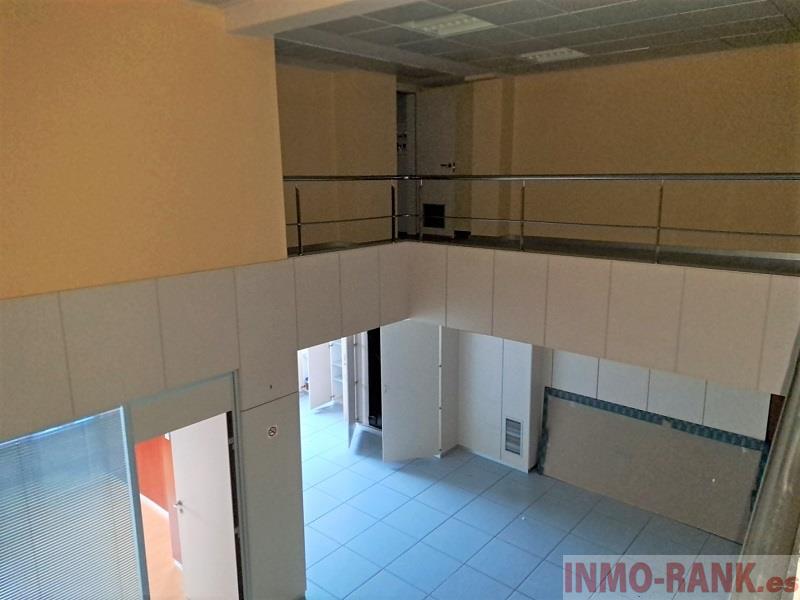 For sale of commercial in Vigo