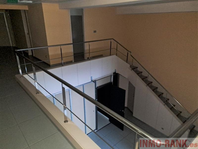 For sale of commercial in Vigo