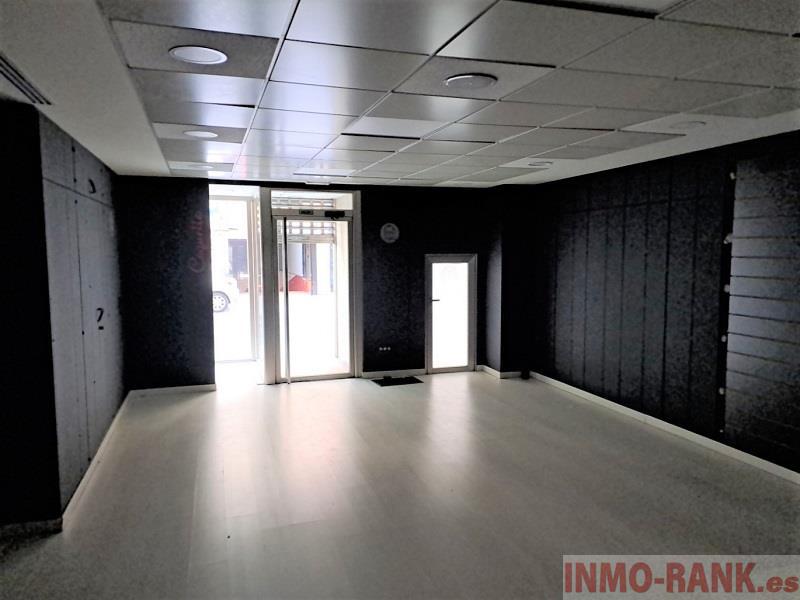 For sale of commercial in Vigo
