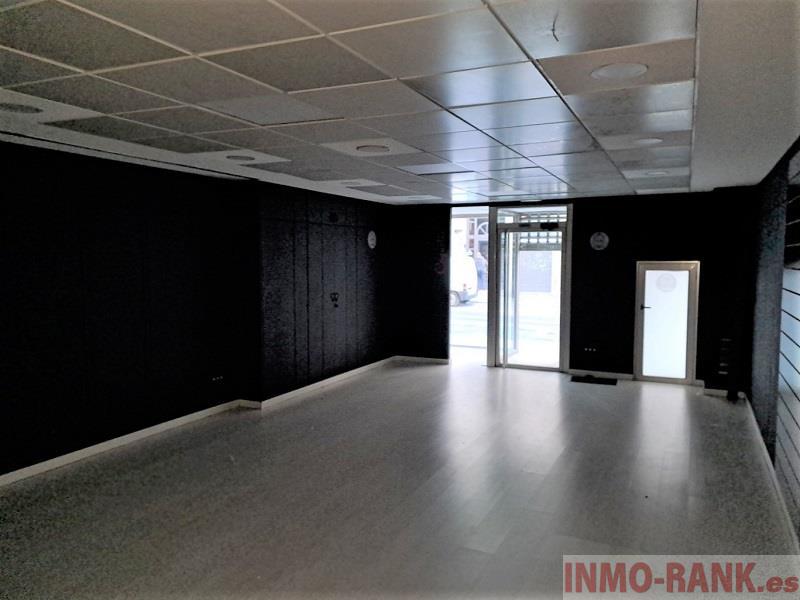 For sale of commercial in Vigo