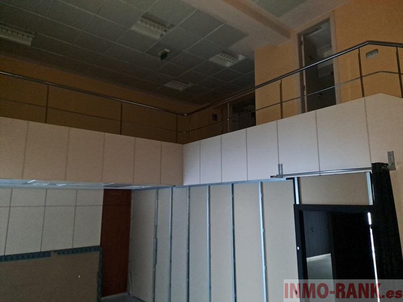 For sale of commercial in Vigo