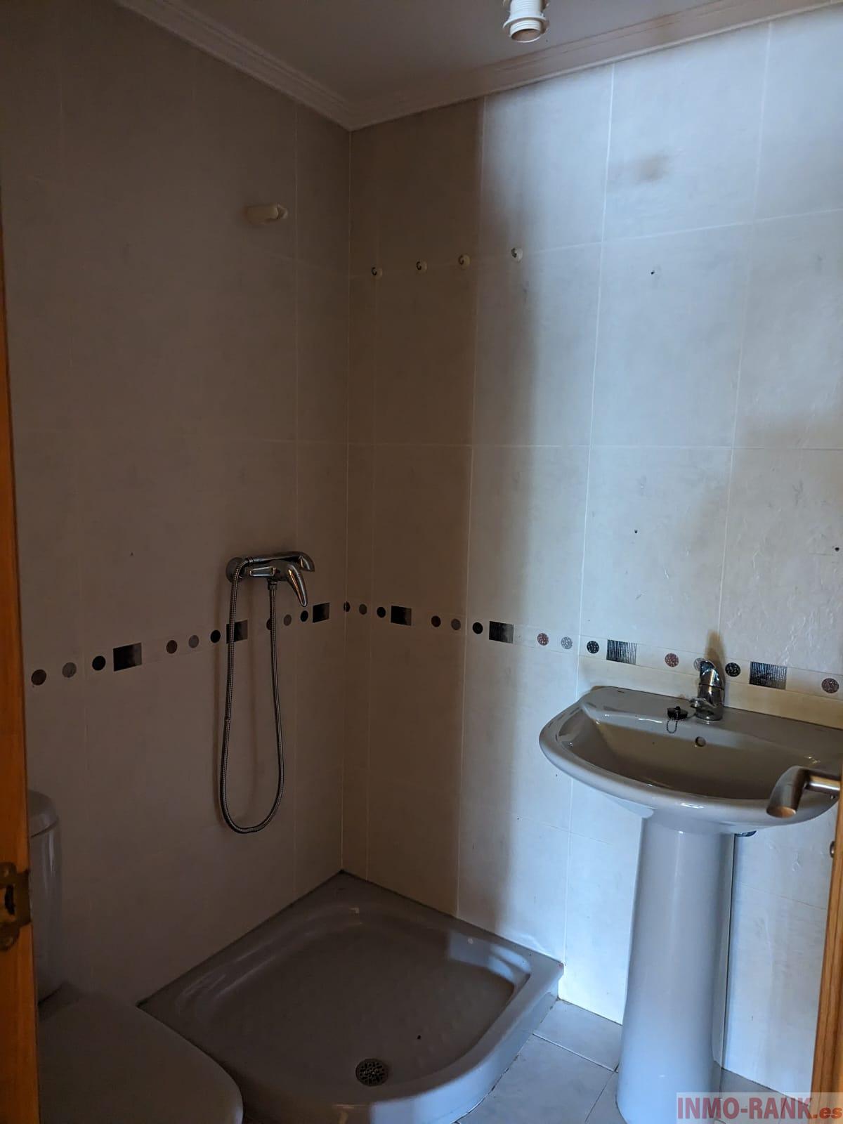 For sale of flat in Salvaterra de Miño