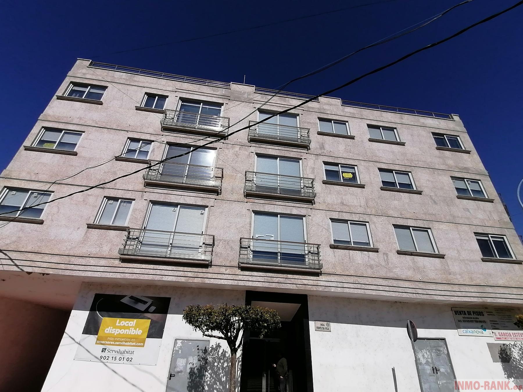 For sale of flat in Salvaterra de Miño