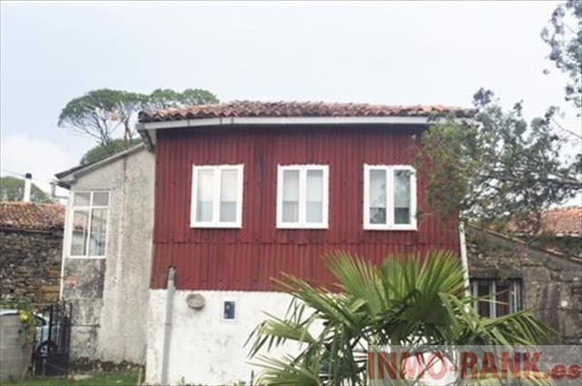 For sale of house in Rodeiro