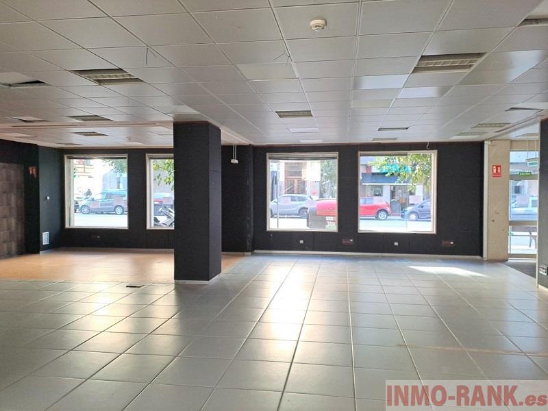 For rent of premises in Vigo