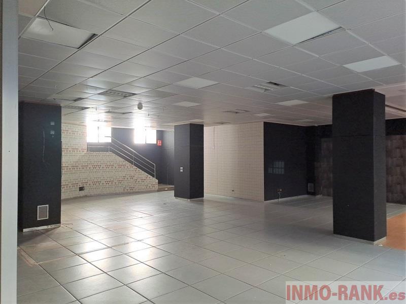 For rent of premises in Vigo