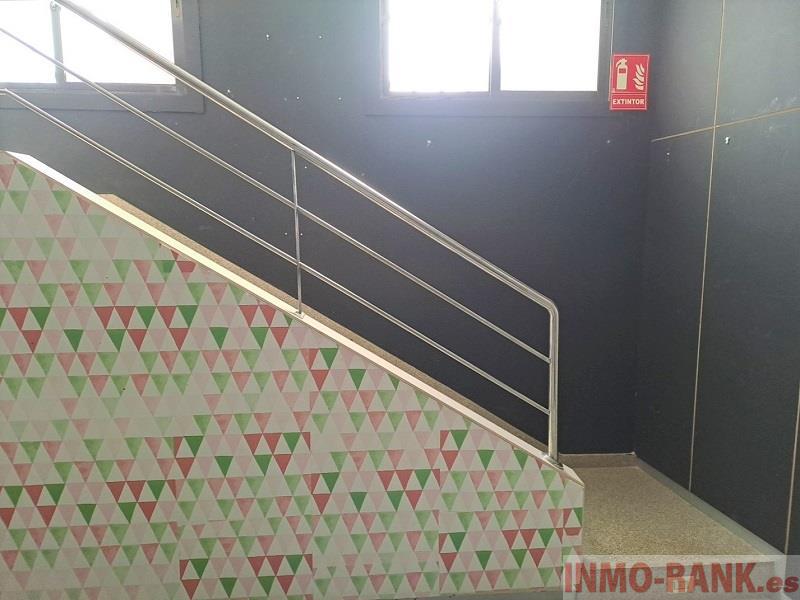 For rent of premises in Vigo