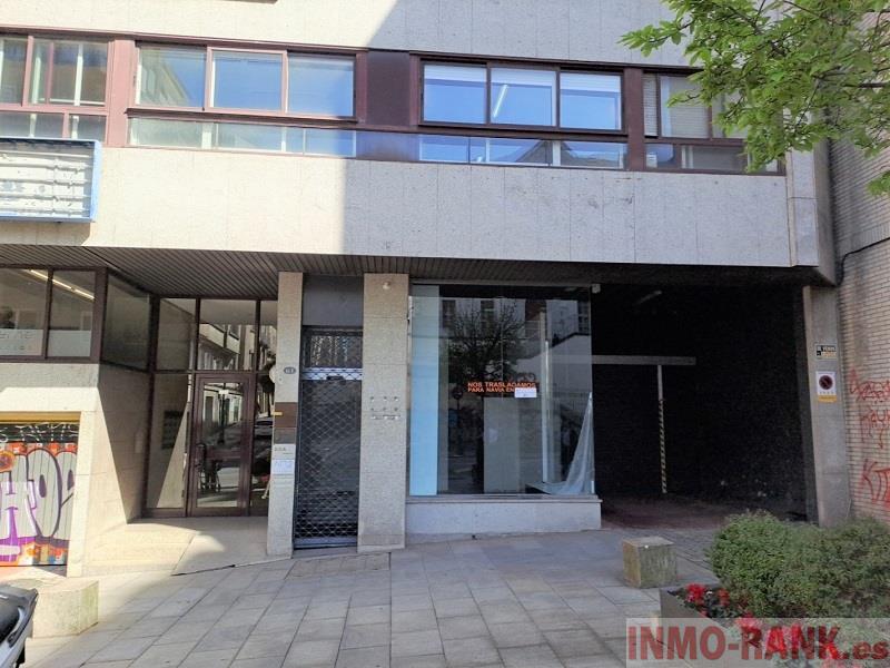 For sale of commercial in Vigo
