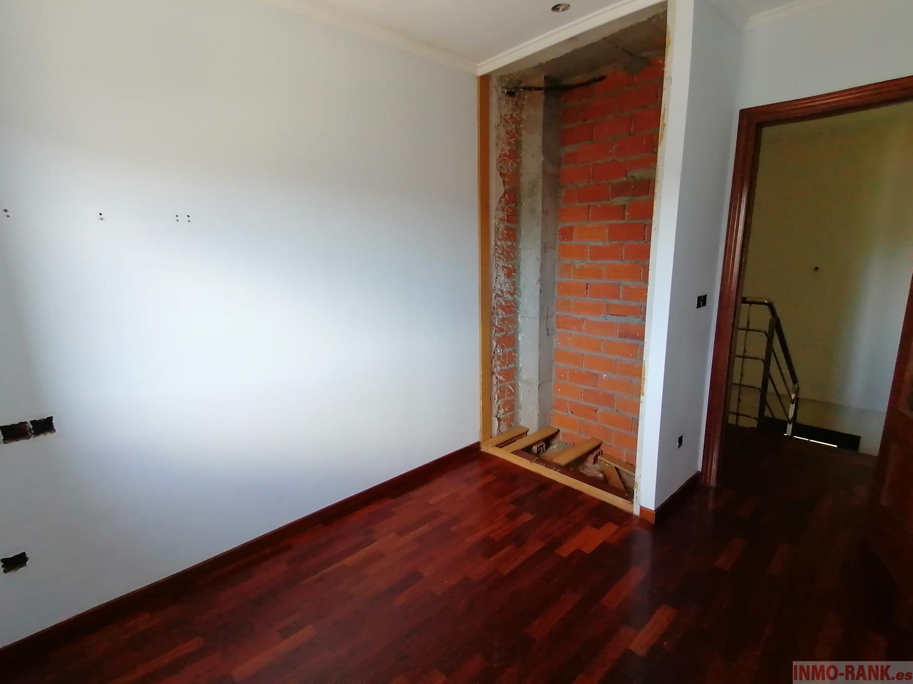 Venta de casa en Gondomar