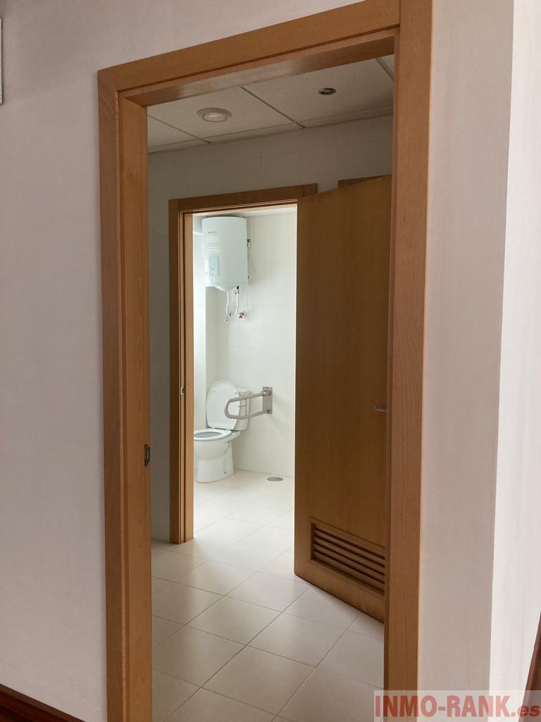 For sale of office in Vigo