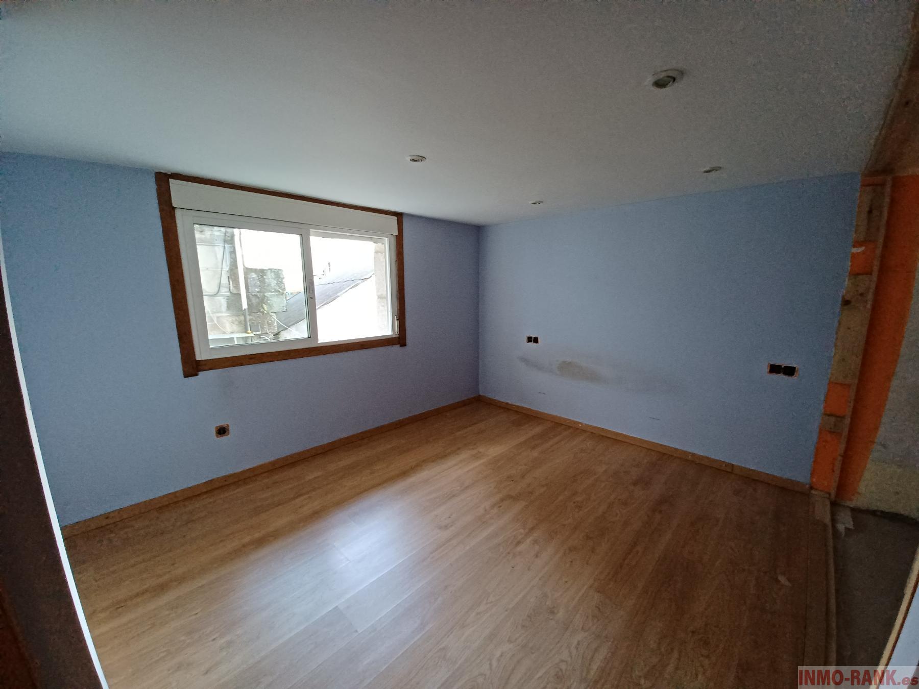 For sale of flat in Redondela