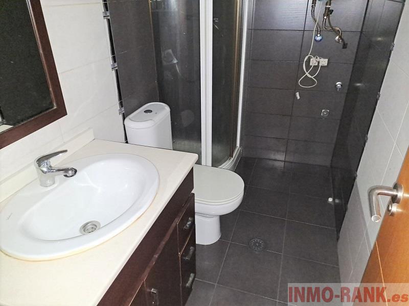 For sale of study in Vigo